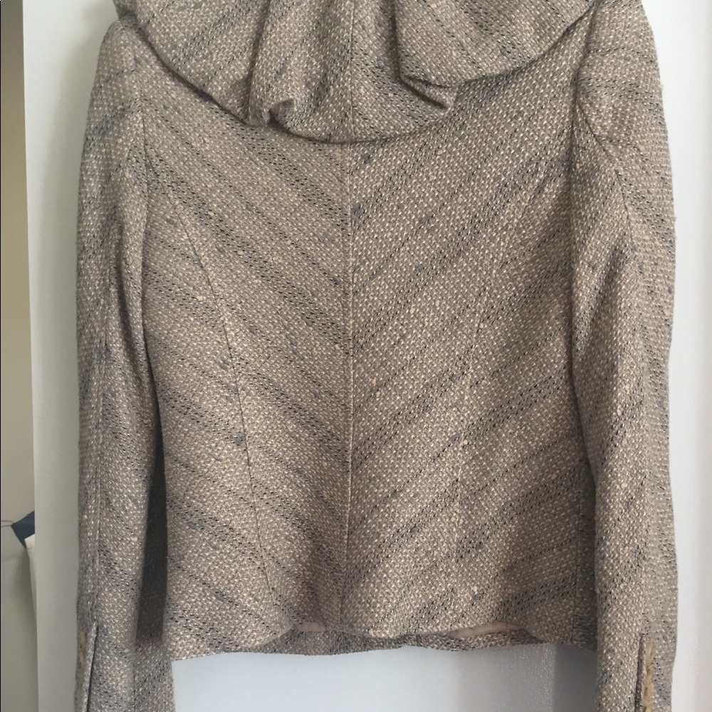 Bcbg Maxazria Jacket. - image 3